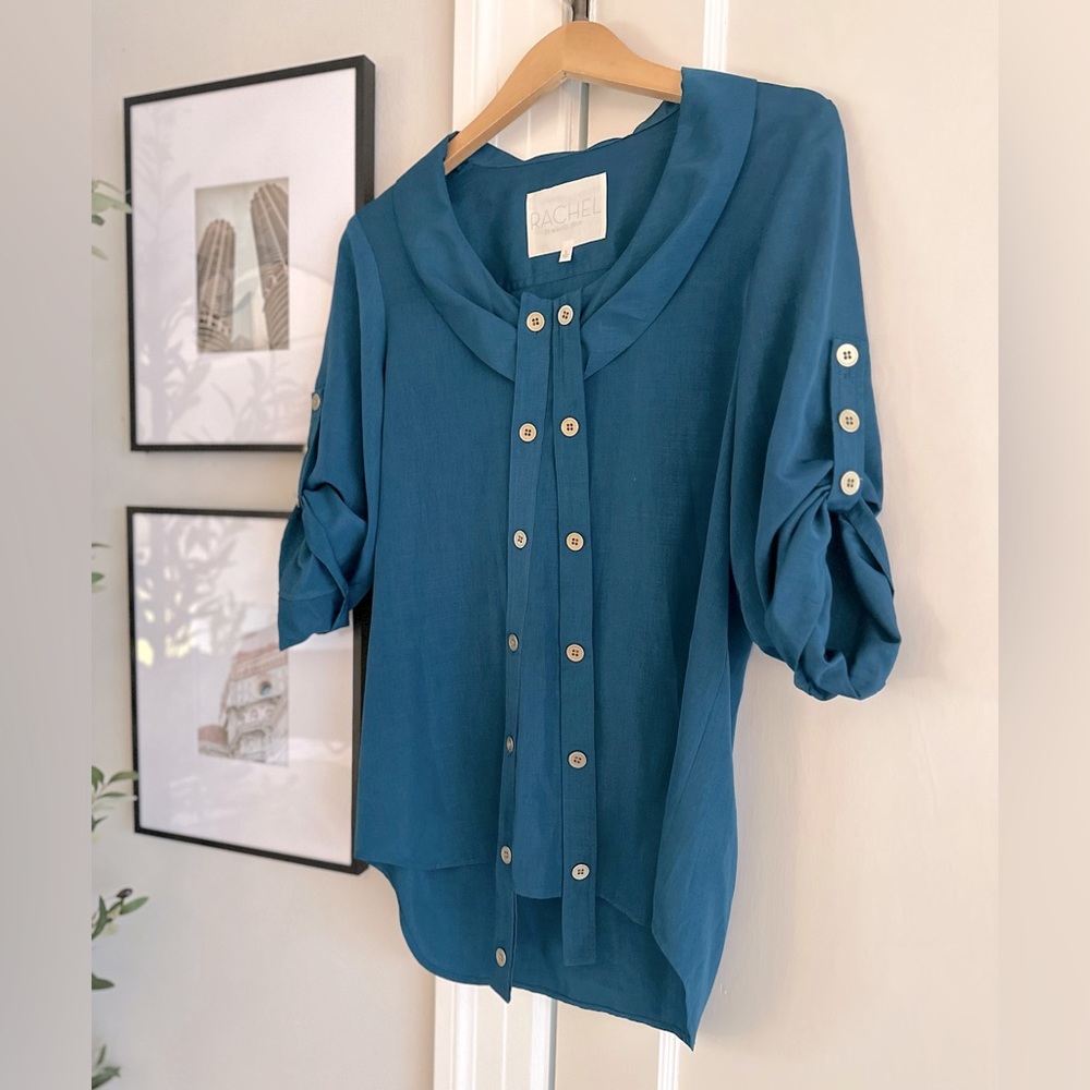 Rachel Roy top, size Small, blue
